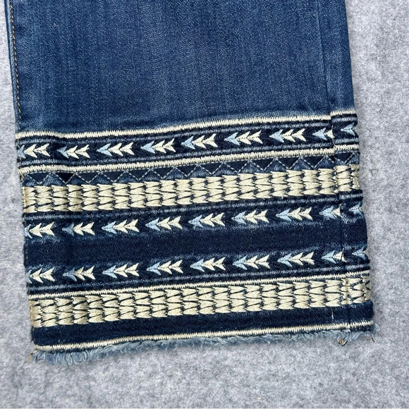 Driftwood Colette Embroidered Jeans. Sz:  31 - Picture 8 of 13